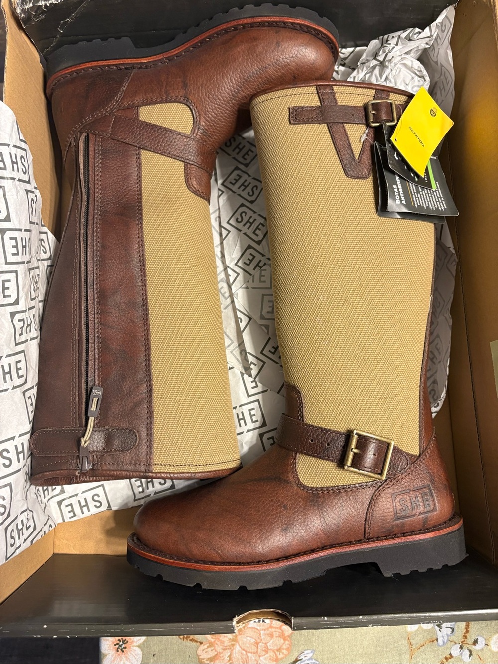 Brand New SHE Outdoor Lubbock 2.0 Waterproof Snake Boots Size 9